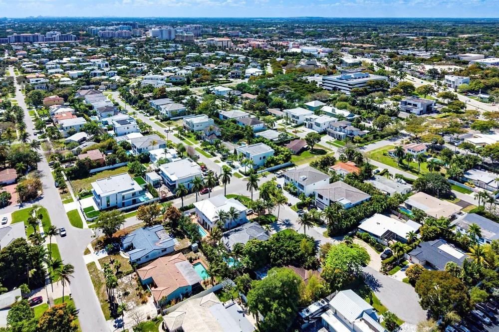 1132 NE 3rd Avenue Boca Raton, FL 33432