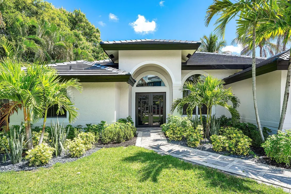 1132 NE 3rd Avenue Boca Raton, FL 33432