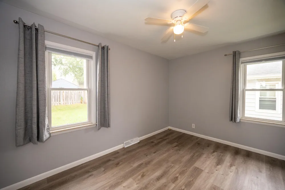 3134 Englehurst Avenue SW Wyoming City, MI 49548