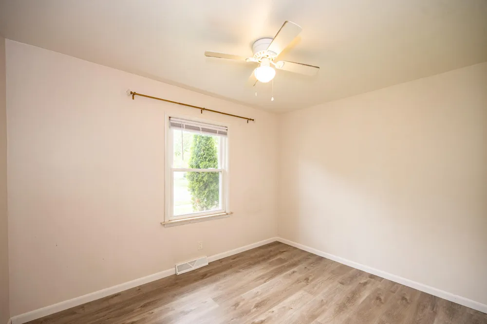 3134 Englehurst Avenue SW Wyoming City, MI 49548