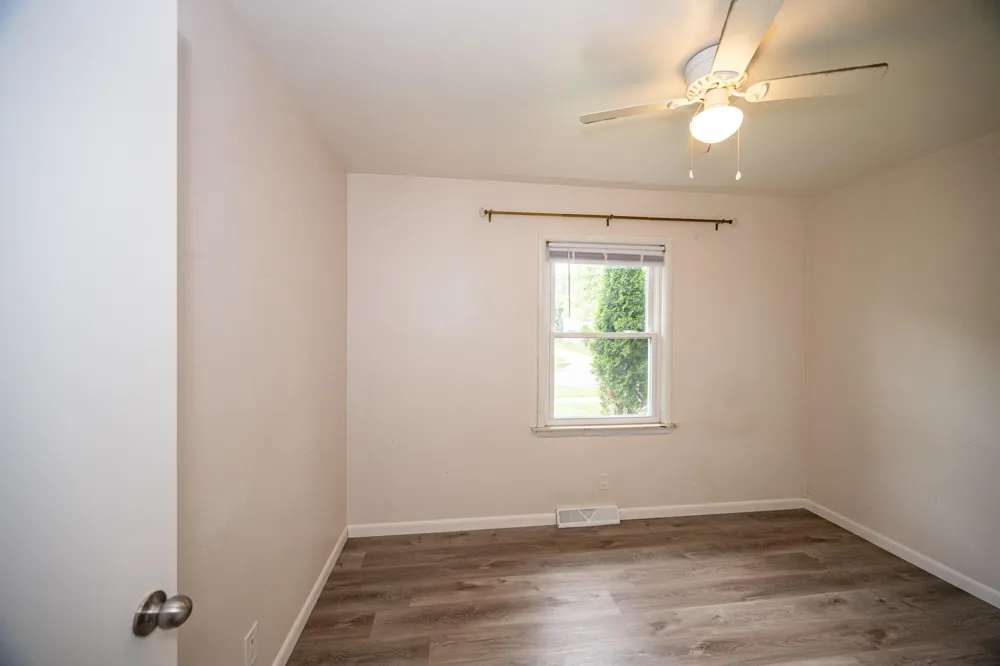 3134 Englehurst Avenue SW Wyoming City, MI 49548