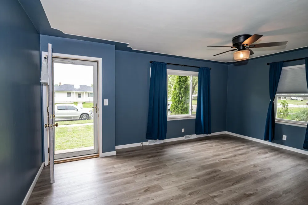 3134 Englehurst Avenue SW Wyoming City, MI 49548
