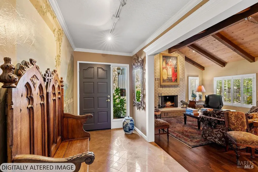1816 Sherwood Circle Santa Rosa, CA 95405
