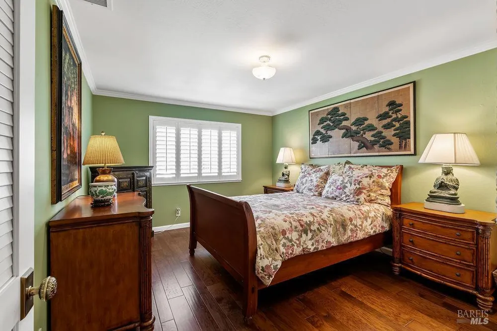 1816 Sherwood Circle Santa Rosa, CA 95405