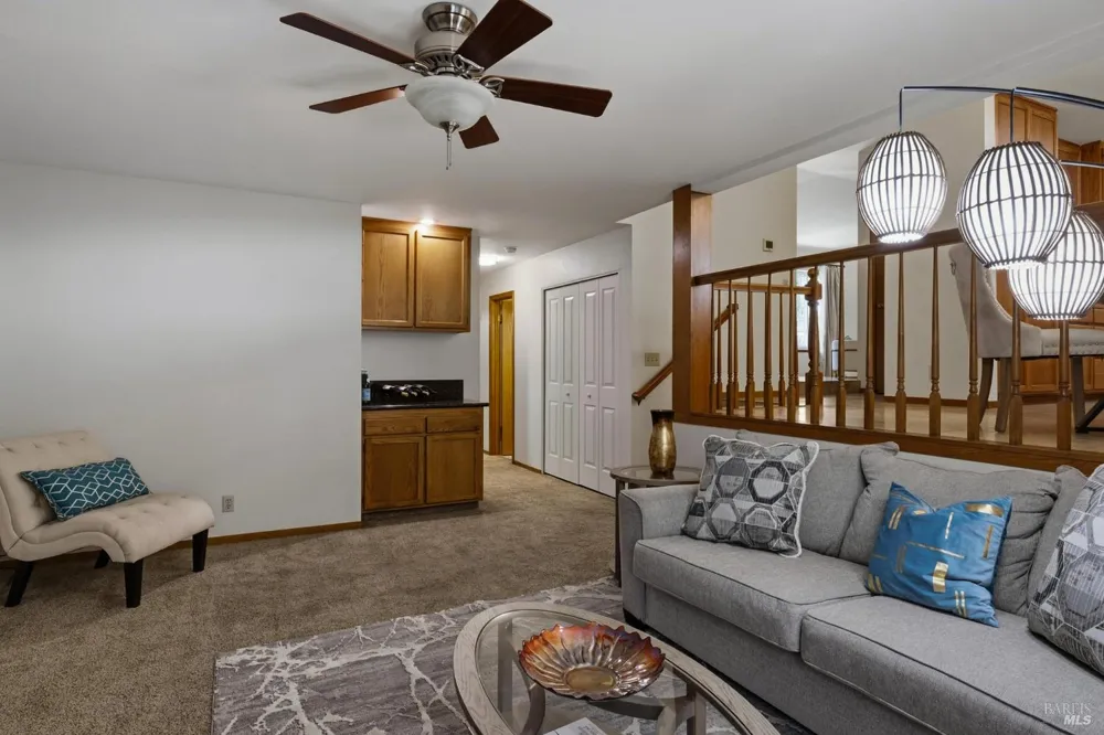 3535 Banyan Street Santa Rosa, CA 95403