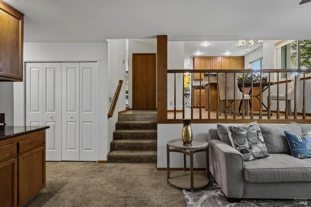 3535 Banyan Street Santa Rosa, CA 95403