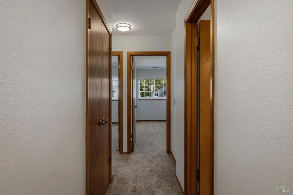 3535 Banyan Street Santa Rosa, CA 95403