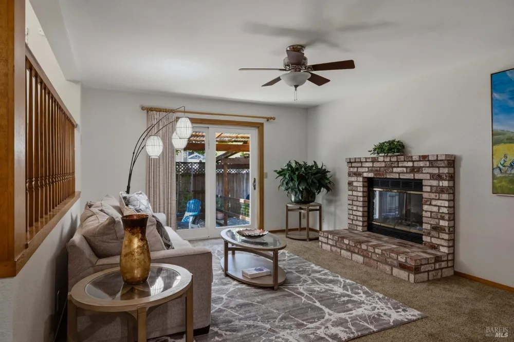 3535 Banyan Street Santa Rosa, CA 95403