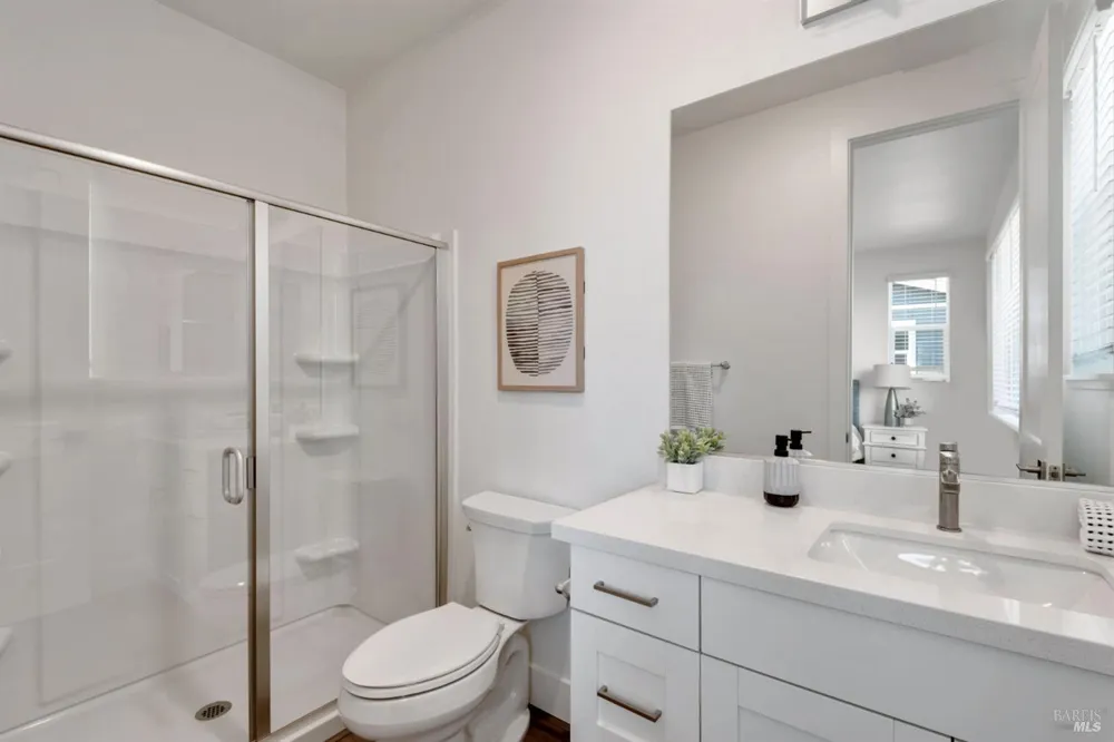 1423 Wrigley Avenue Santa Rosa, CA 95407