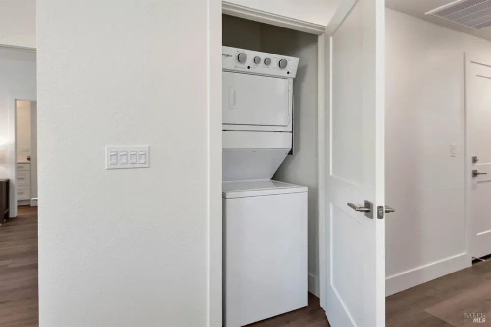 1122 Candlestick Avenue Santa Rosa, CA 95407