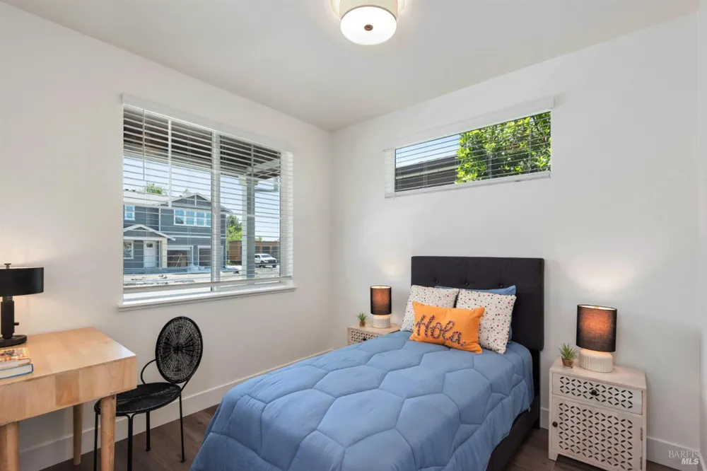 1122 Candlestick Avenue Santa Rosa, CA 95407
