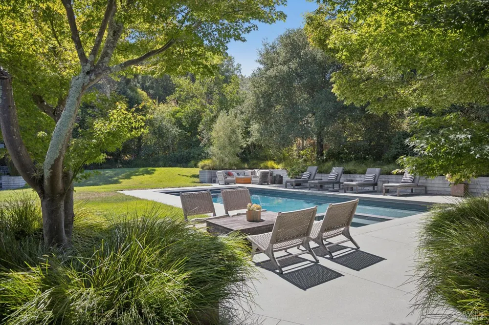 30 Ichabod Court San Anselmo, CA 94960