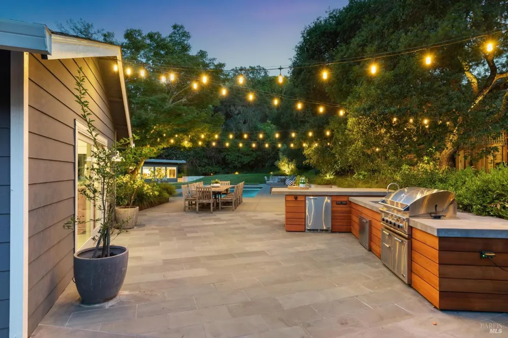 30 Ichabod Court San Anselmo, CA 94960