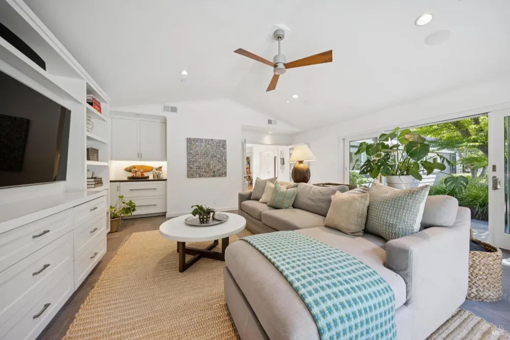 30 Ichabod Court San Anselmo, CA 94960