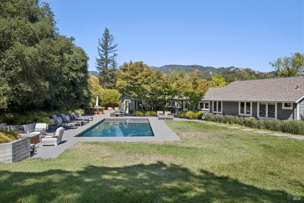 30 Ichabod Court San Anselmo, CA 94960