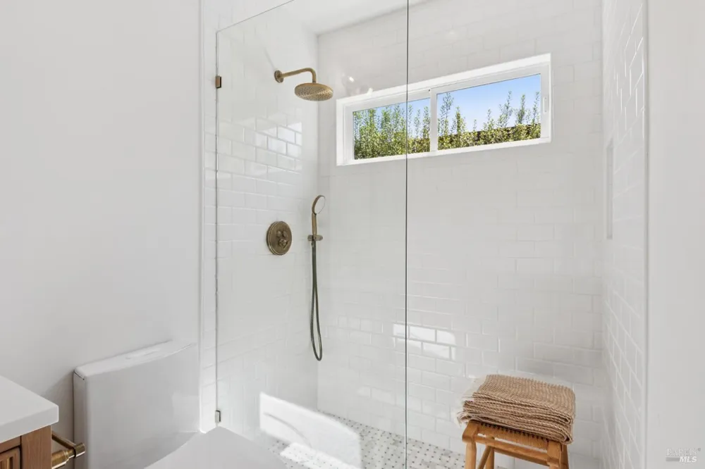 191 The Alameda Drive San Anselmo, CA 94960