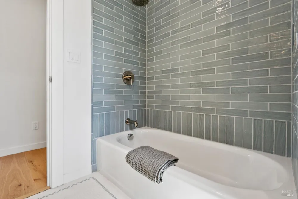 191 The Alameda Drive San Anselmo, CA 94960
