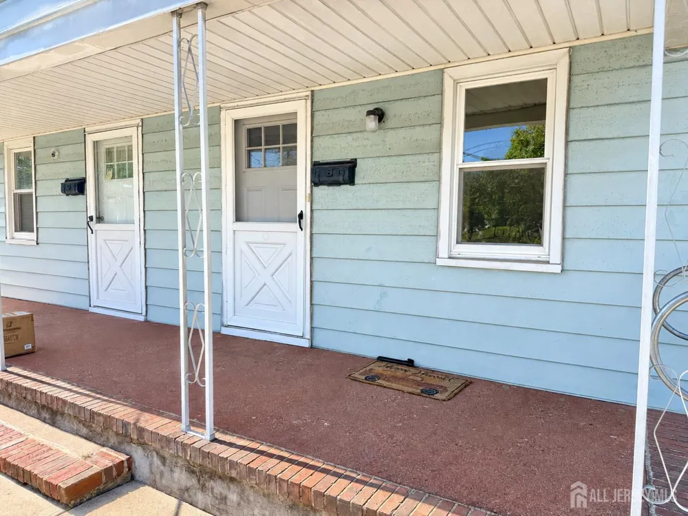 151 Macarthur ave Avenue Sayreville, NJ 08879
