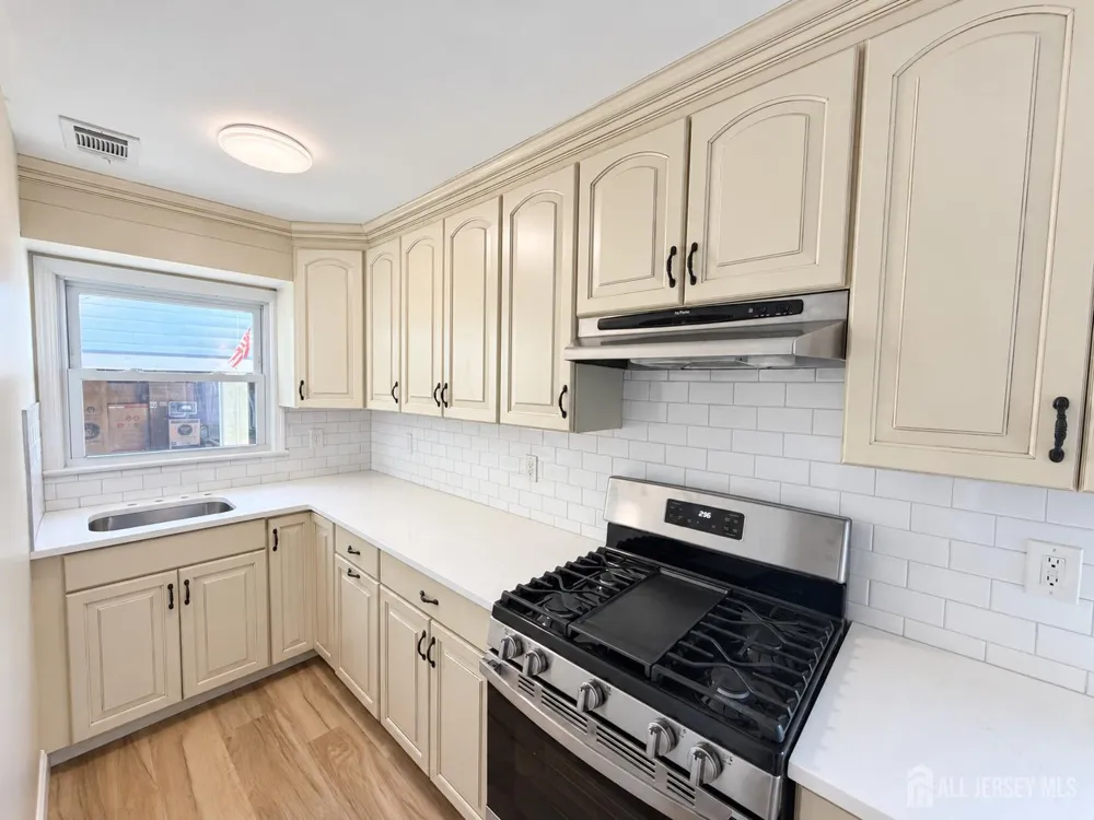 151 Macarthur ave Avenue Sayreville, NJ 08879