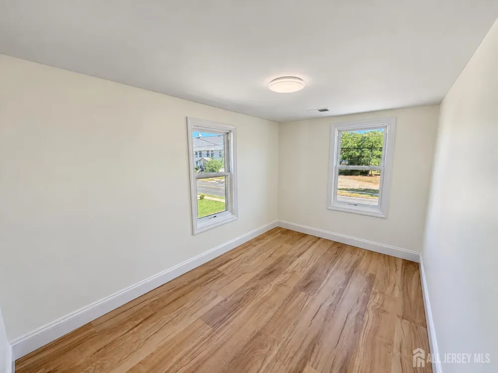 151 Macarthur ave Avenue Sayreville, NJ 08879