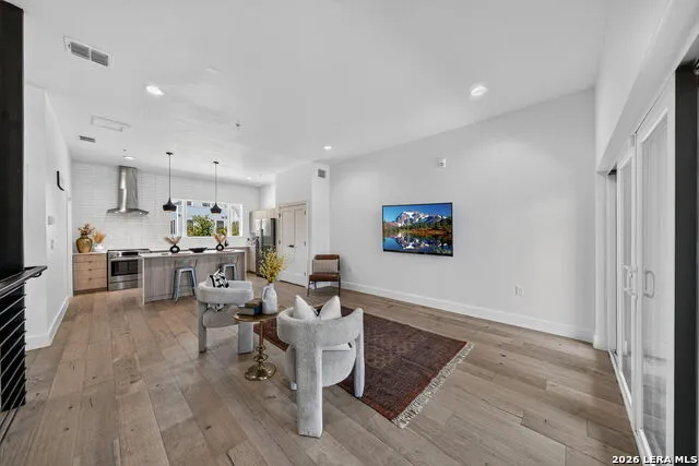 203 PASCHAL ST #104 Unit 104 San Antonio, TX 78212
