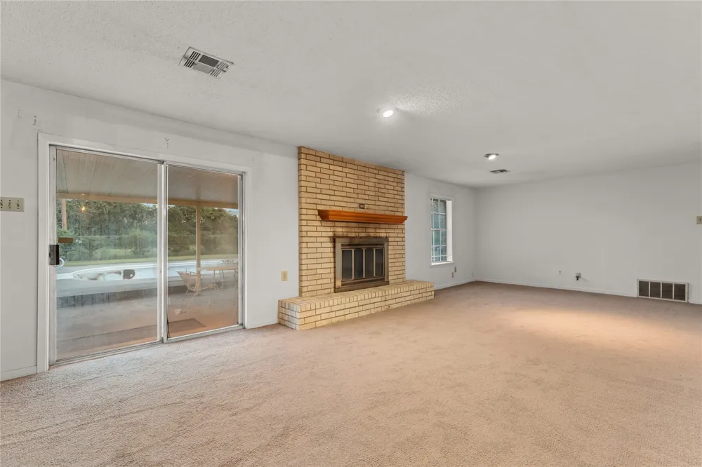 1825 Mahalia Drive Waco, TX 76705