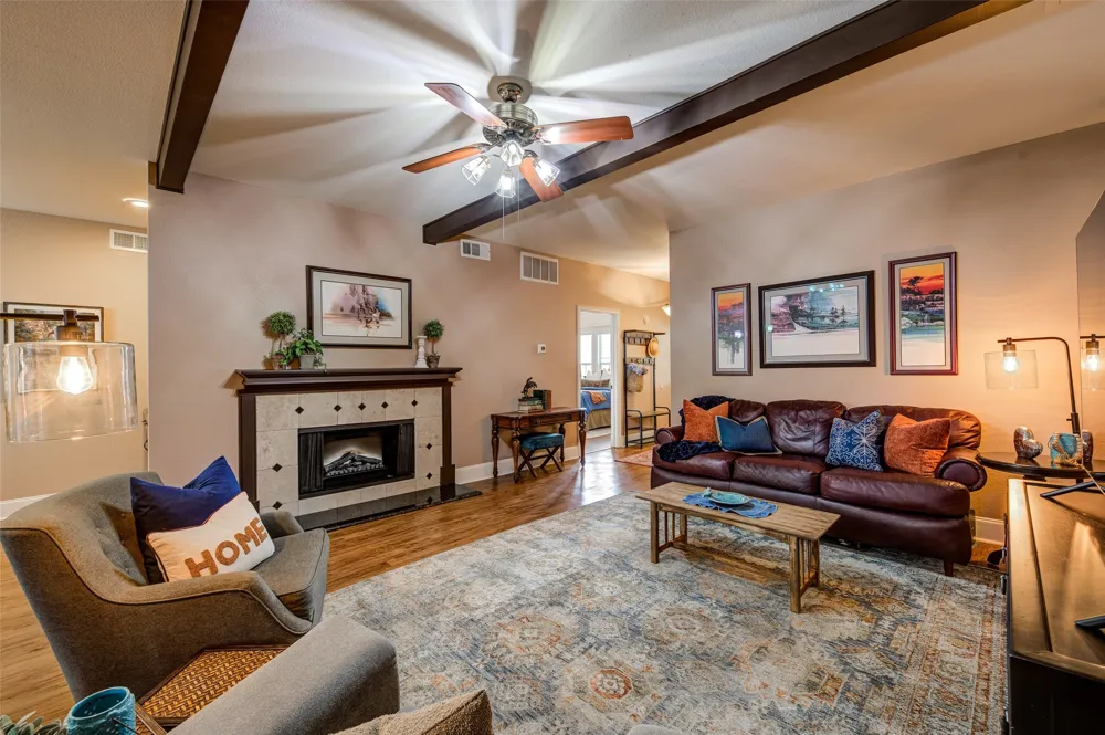 Address Not Shown Grapevine, TX 76051