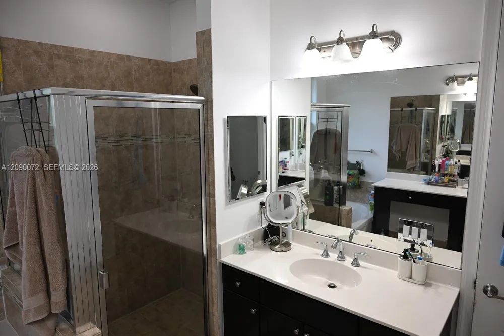7722 SW 52nd Pl Davie, FL 33328