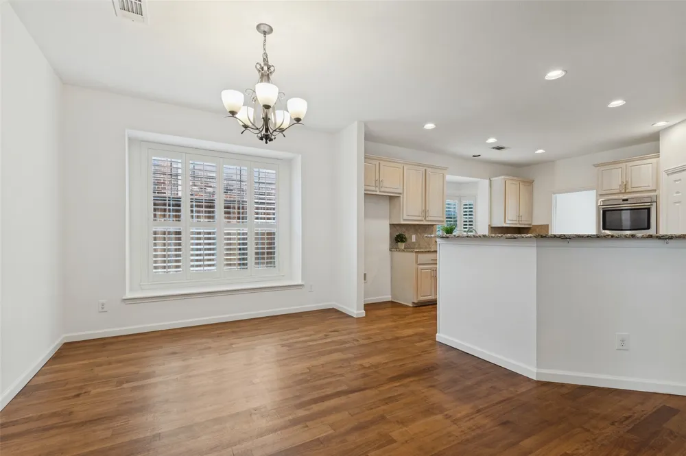 1432 Parkwood Drive Carrollton, TX 75007
