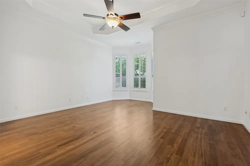 1432 Parkwood Drive Carrollton, TX 75007