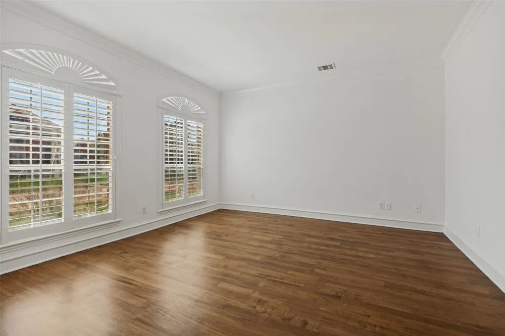 1432 Parkwood Drive Carrollton, TX 75007