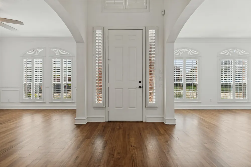1432 Parkwood Drive Carrollton, TX 75007