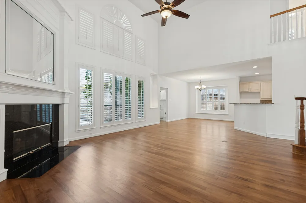 1432 Parkwood Drive Carrollton, TX 75007