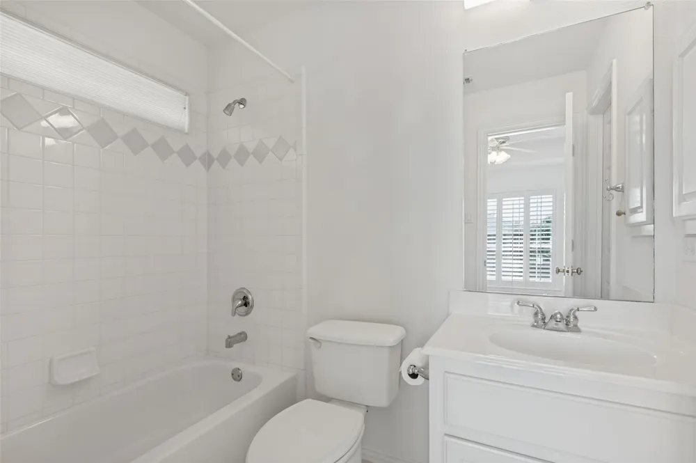 1432 Parkwood Drive Carrollton, TX 75007