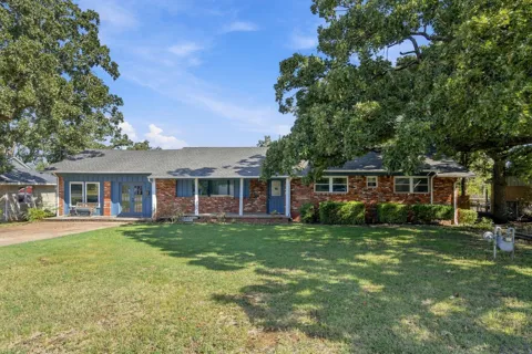 105 Saddle Rock Road