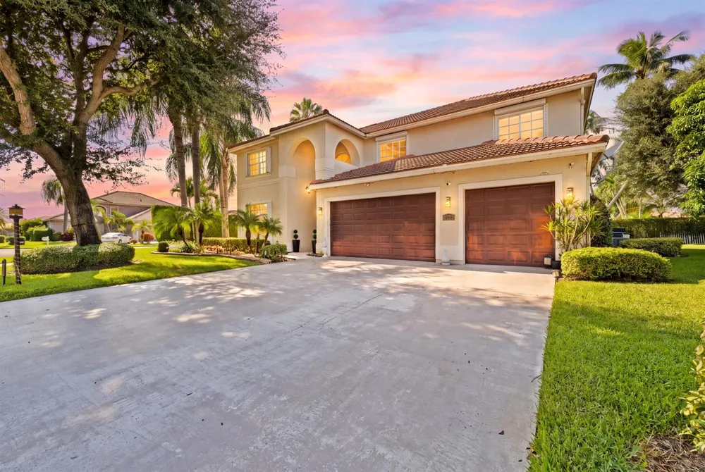 7202 CATALINA ISLE DRIVE Lake Worth, FL 33467