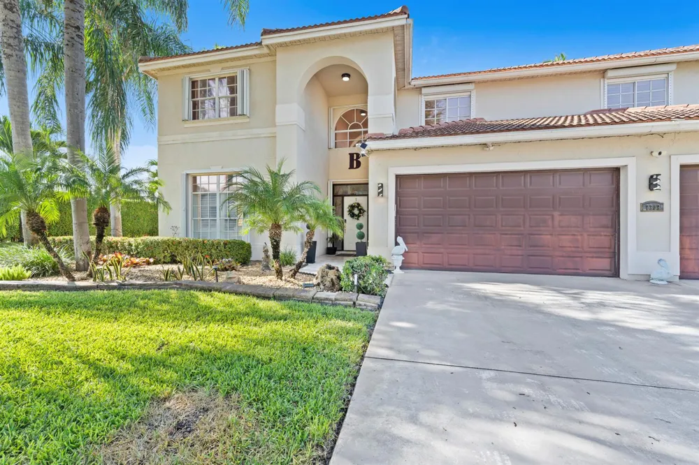 7202 CATALINA ISLE DRIVE Lake Worth, FL 33467