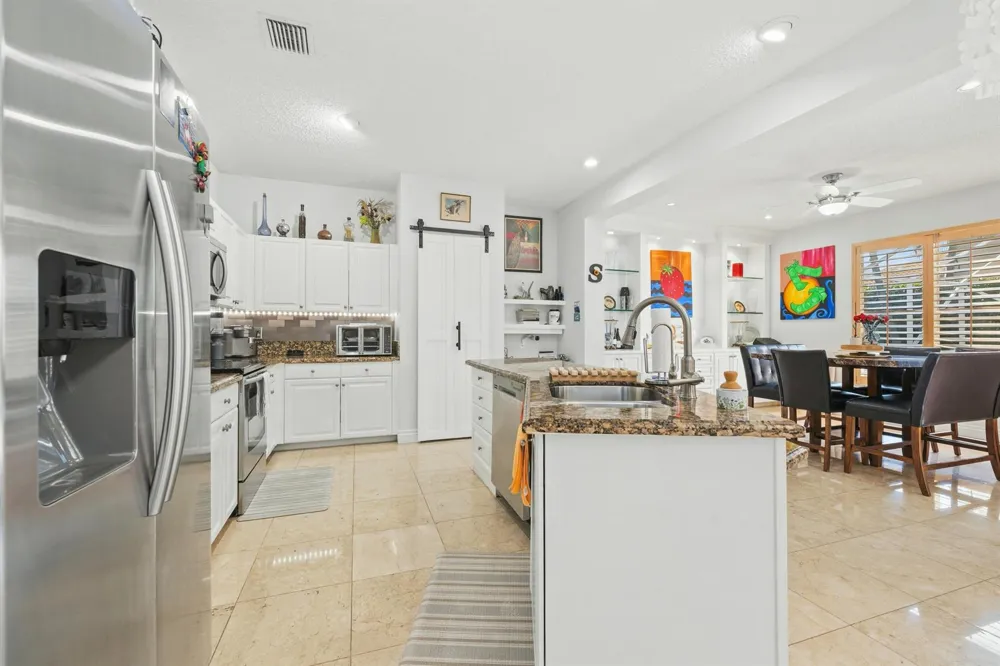 7202 CATALINA ISLE DRIVE Lake Worth, FL 33467