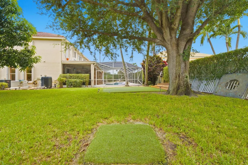 7202 CATALINA ISLE DRIVE Lake Worth, FL 33467