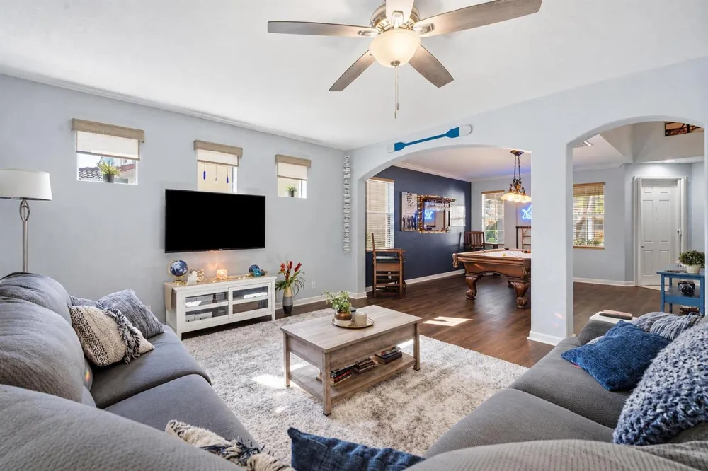 5935 SE Crooked Oak Avenue Hobe Sound, FL 33455