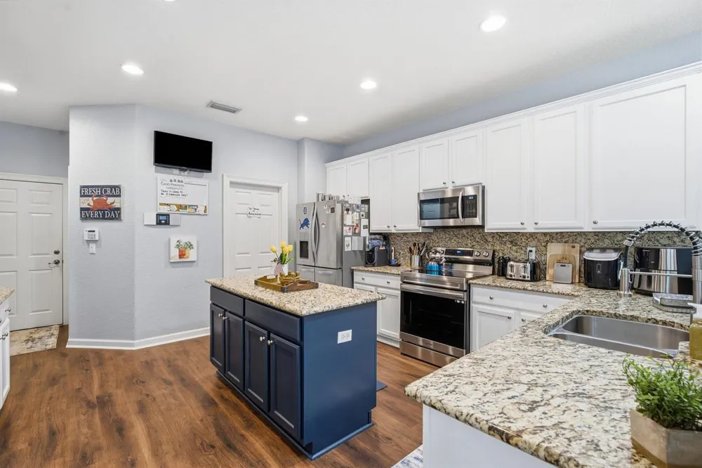 5935 SE Crooked Oak Avenue Hobe Sound, FL 33455