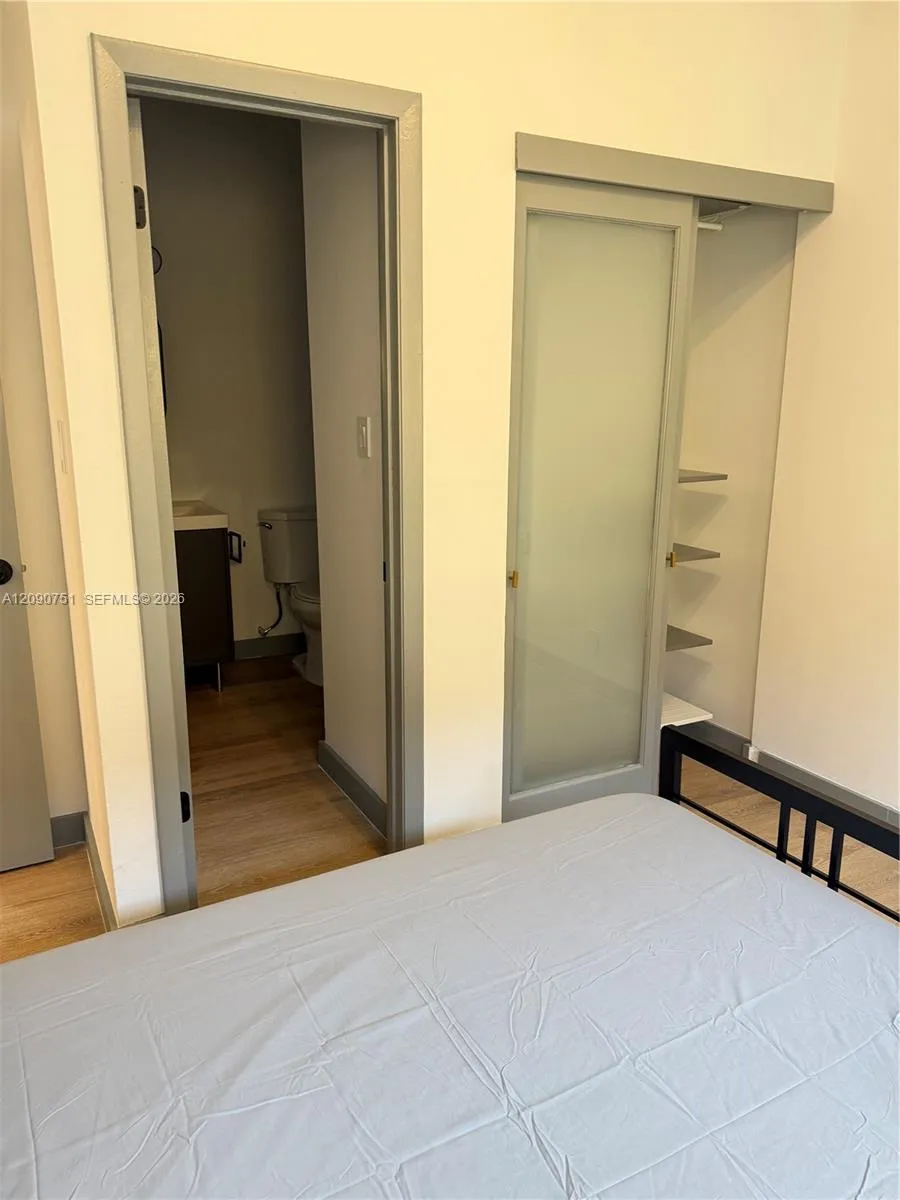 1320 Drexel Ave #302 Miami Beach, FL 33139