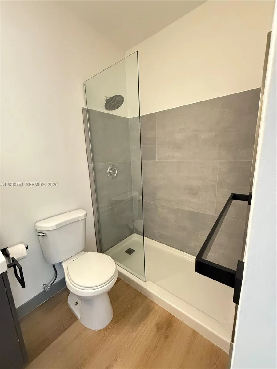 1320 Drexel Ave #302 Miami Beach, FL 33139