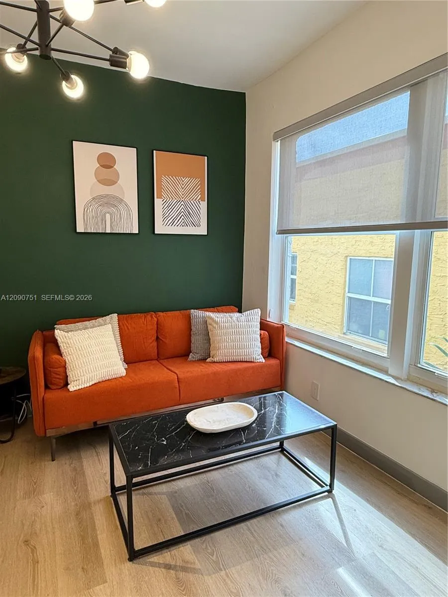 1320 Drexel Ave #302 Miami Beach, FL 33139