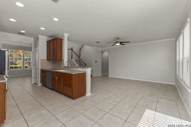 11823 Elijah Stapp San Antonio, TX 78253