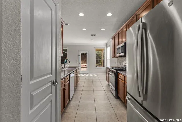 11823 Elijah Stapp San Antonio, TX 78253