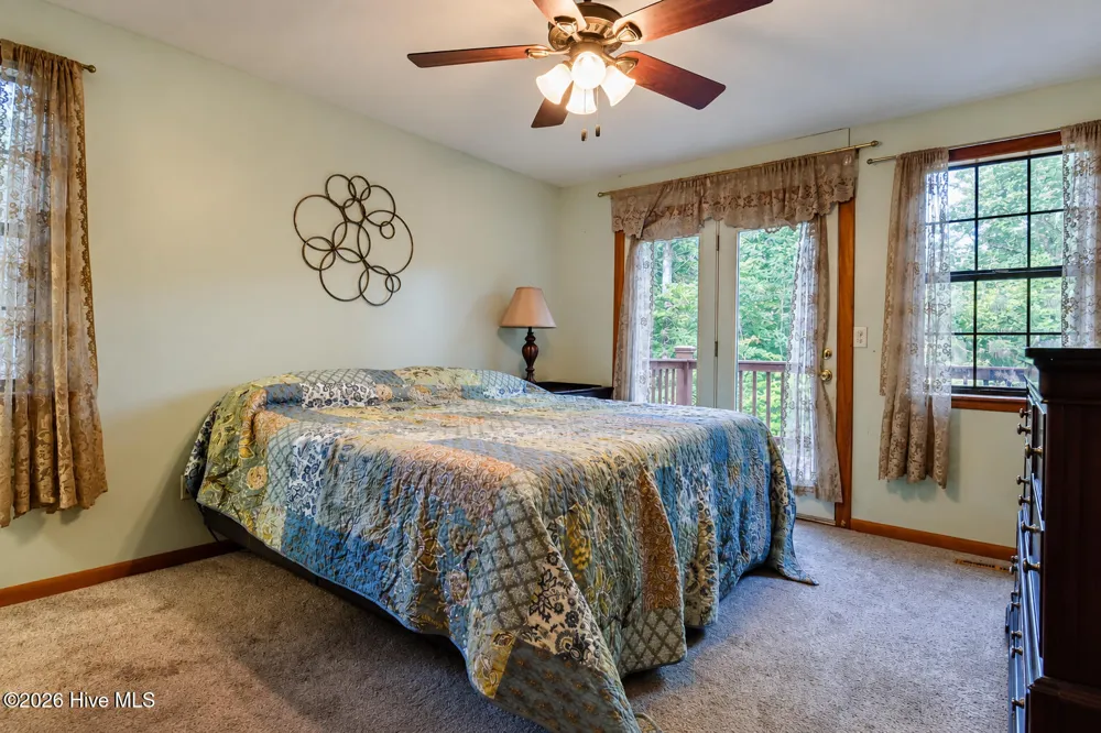 30 Sunray Circle Murphy, NC 28906