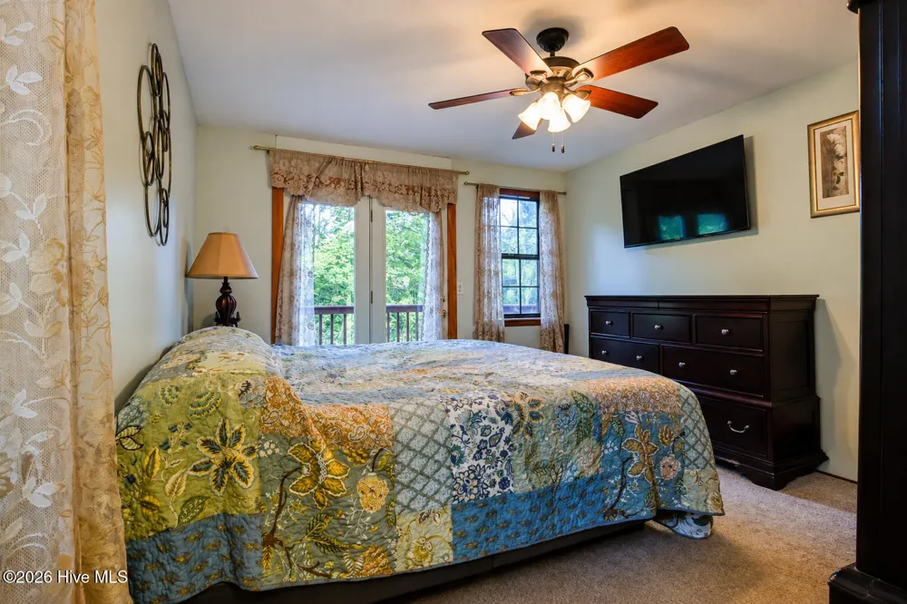30 Sunray Circle Murphy, NC 28906