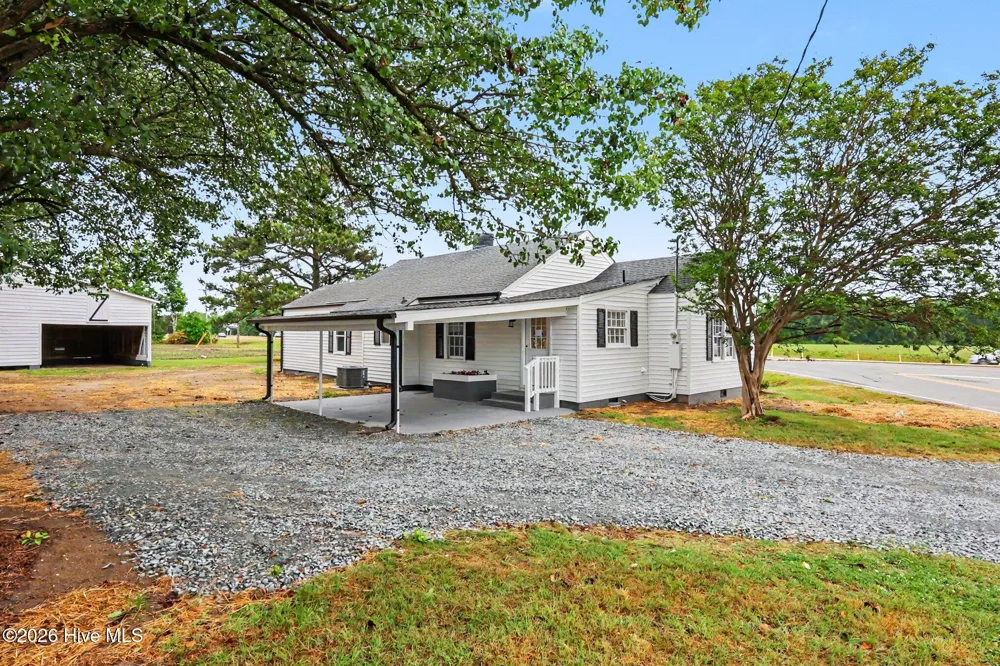 5262 Us 70 Princeton, NC 27569