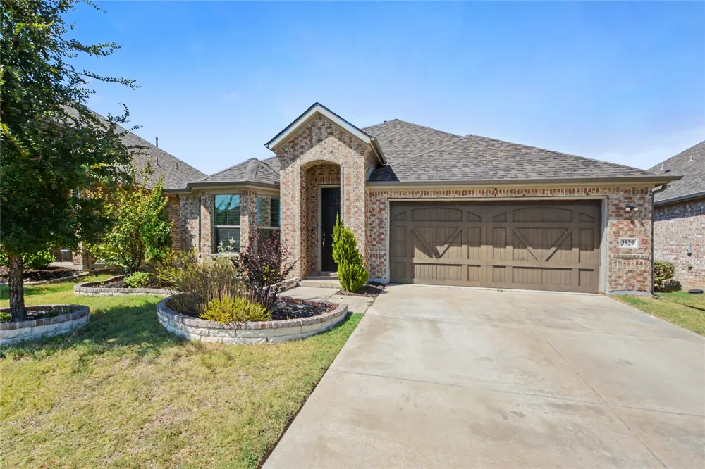 3829 Hereford Pass Celina, TX 75009